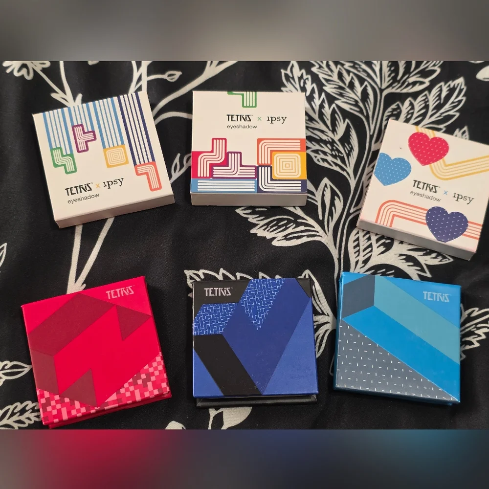 Tetris x Ipsy Eyeshadow SET
